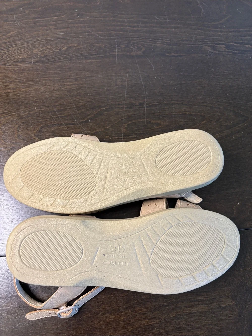 SAS Women's Beige Leather Tripad Comfort Sandals Size 10
